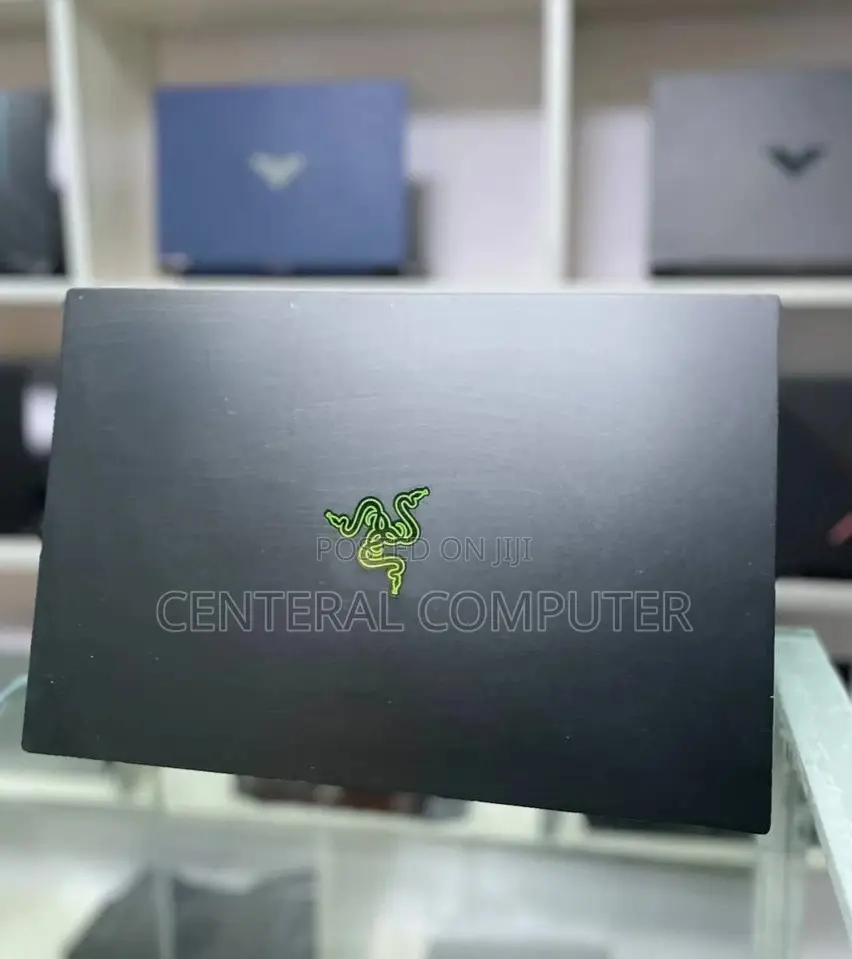 New Laptop Razer Blade 16GB Intel Core I7 SSD 512GB