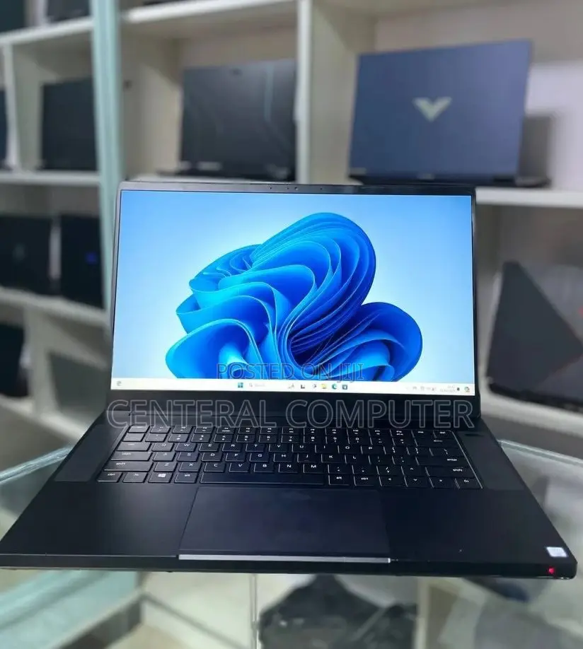 New Laptop Razer Blade 16GB Intel Core I7 SSD 512GB