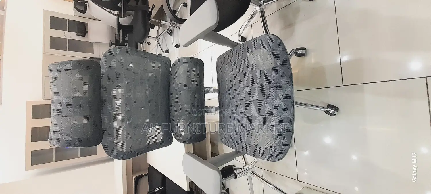 Office Managerial Chair