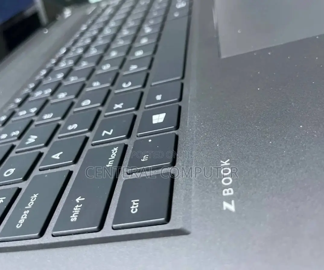 New Laptop HP ZBook X2 G4 16GB Intel Core I7 SSD 512GB