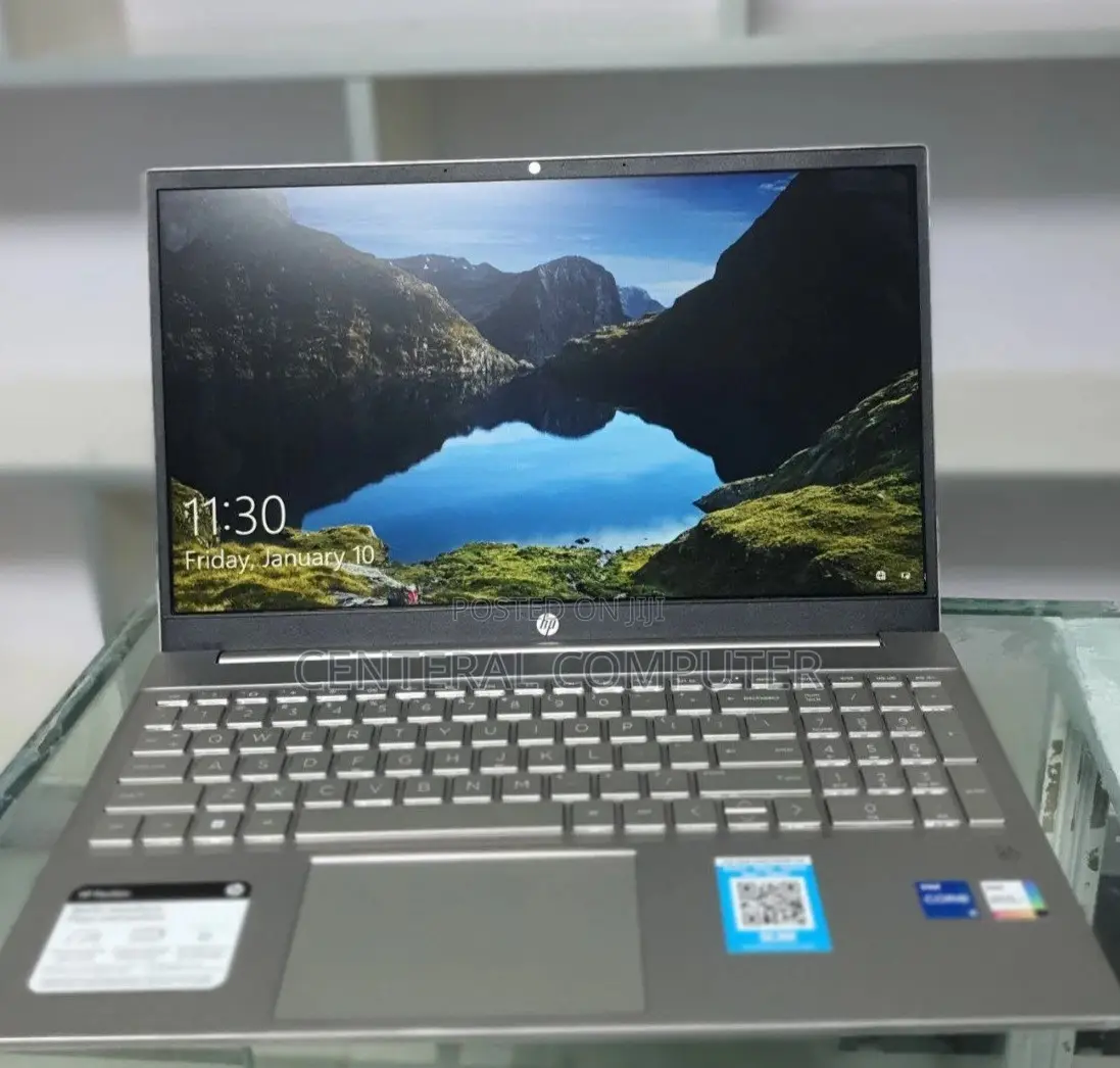 New Laptop HP Pavilion 15-Eh0050wm 16GB Intel Core I5 SSD 512GB