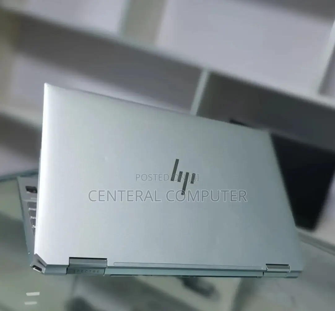 New Laptop HP Spectre 14 16GB Intel Core I7 SSD 512GB