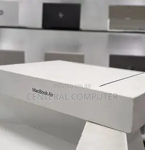 New Laptop Apple MacBook Air 2022 M2 8GB Apple M2 SSD 256GB