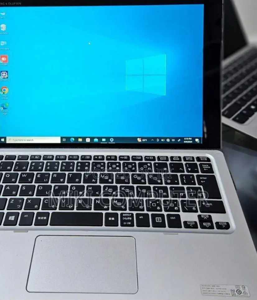 New Laptop HP X2 16GB Intel Core I5 SSD 256GB