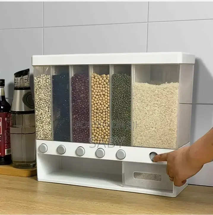 Dry Food Dispenser