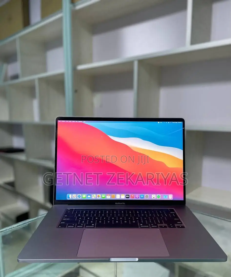 New Laptop Apple MacBook Pro 2019 32GB Intel Core I9 SSD 1T