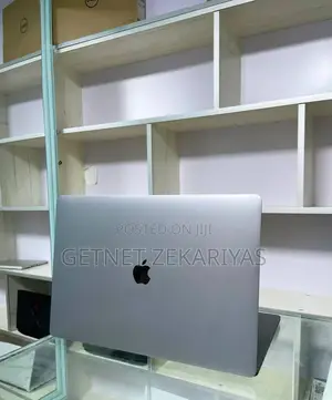 New Laptop Apple MacBook Pro 2019 32GB Intel Core I9 SSD 1T