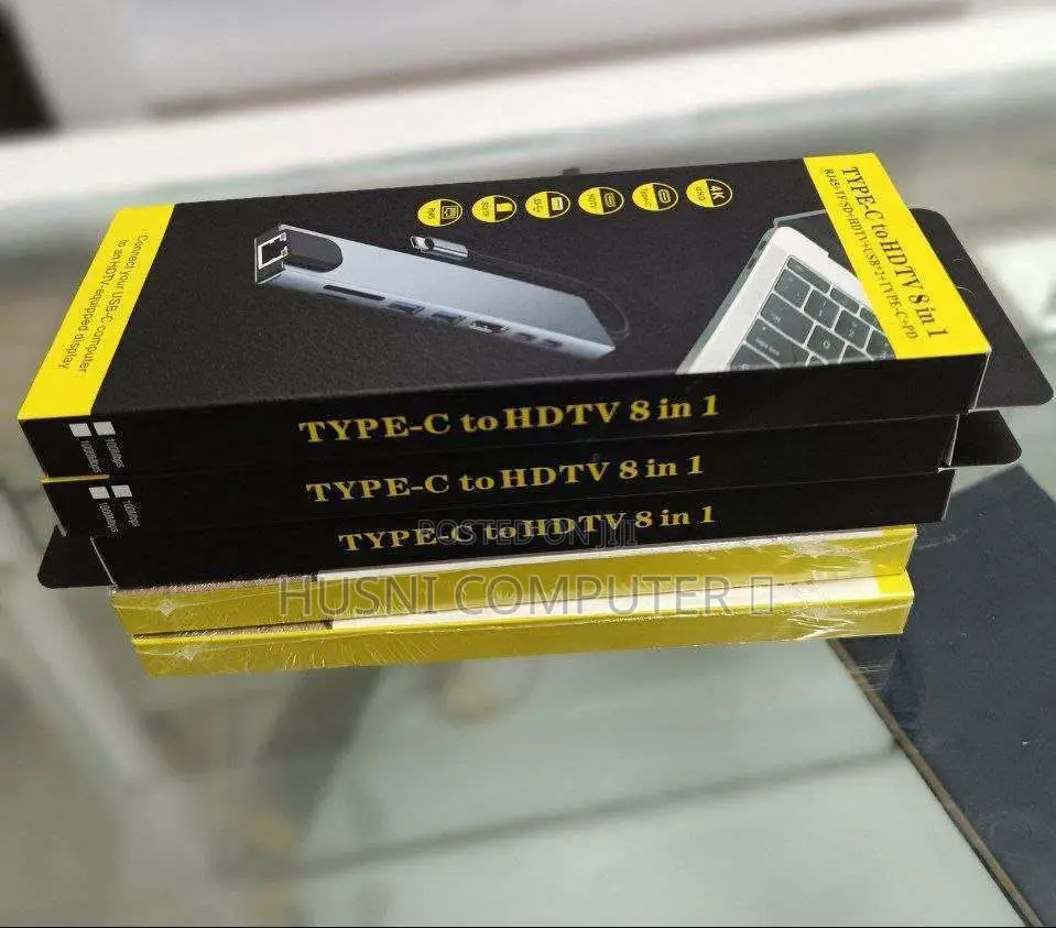 Type C 8 in 1 HDMI VGA DP