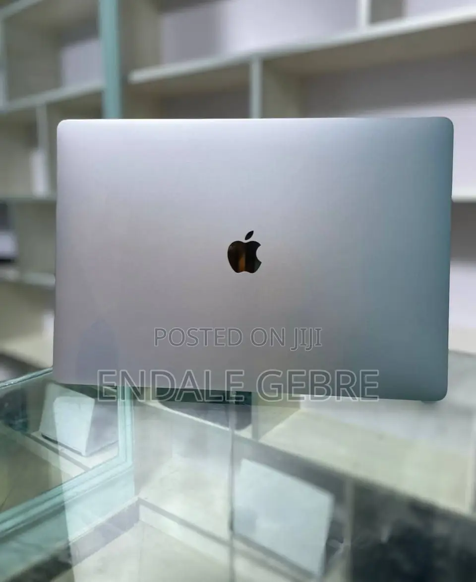 New Laptop Apple MacBook Pro 2019 32GB Intel Core I9 SSD 1T
