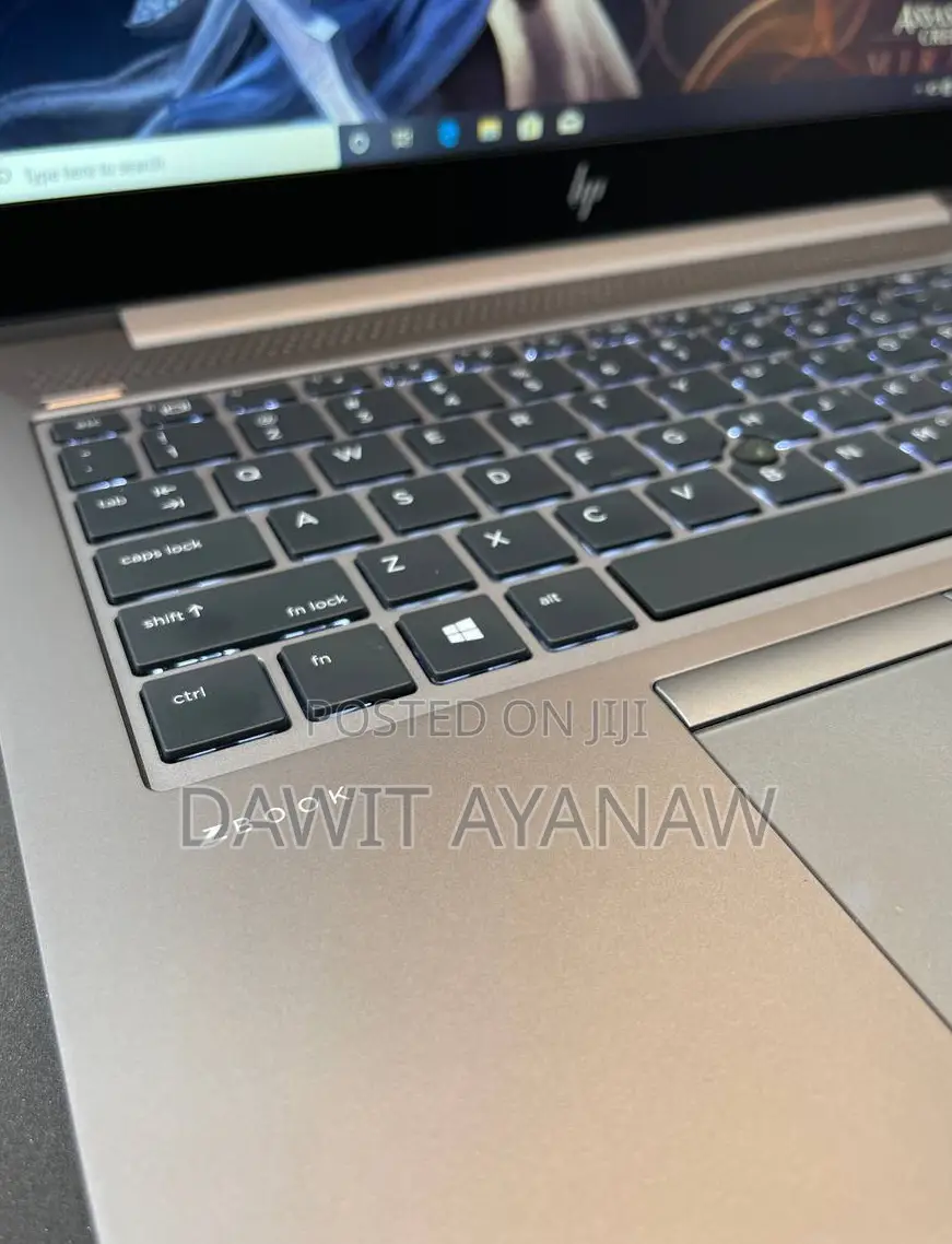 New Laptop HP ZBook Studio G5 16GB Intel Core I7 SSD 512GB