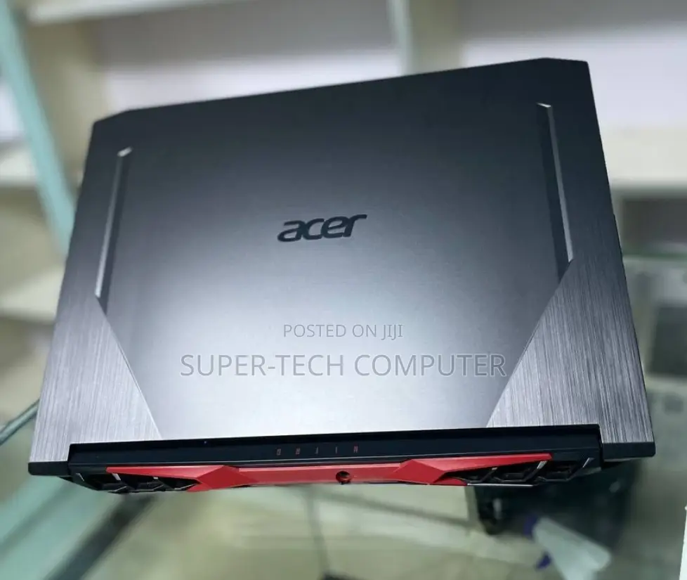 New Laptop Acer Nitro 5 8GB AMD Ryzen 5 SSD 256GB