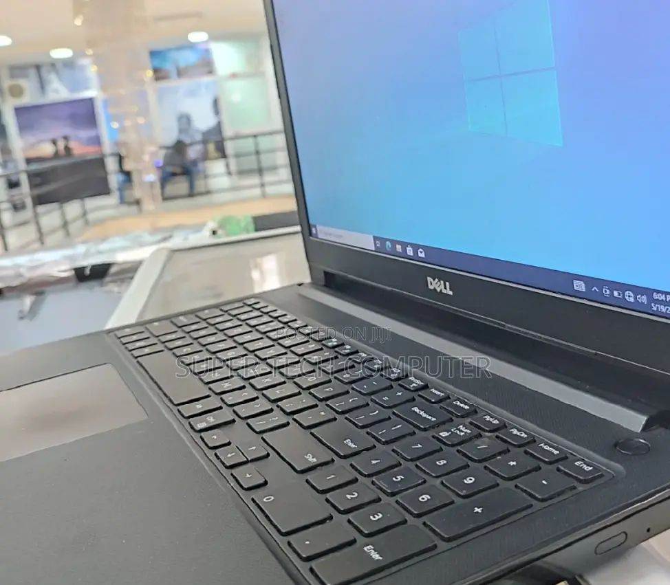 New Laptop Dell Vostro 15 3000 4GB Intel Core I5 HDD 1T