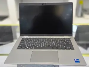 Photo - New Laptop Dell Latitude 5440 16GB Intel Core I7 SSD 256GB