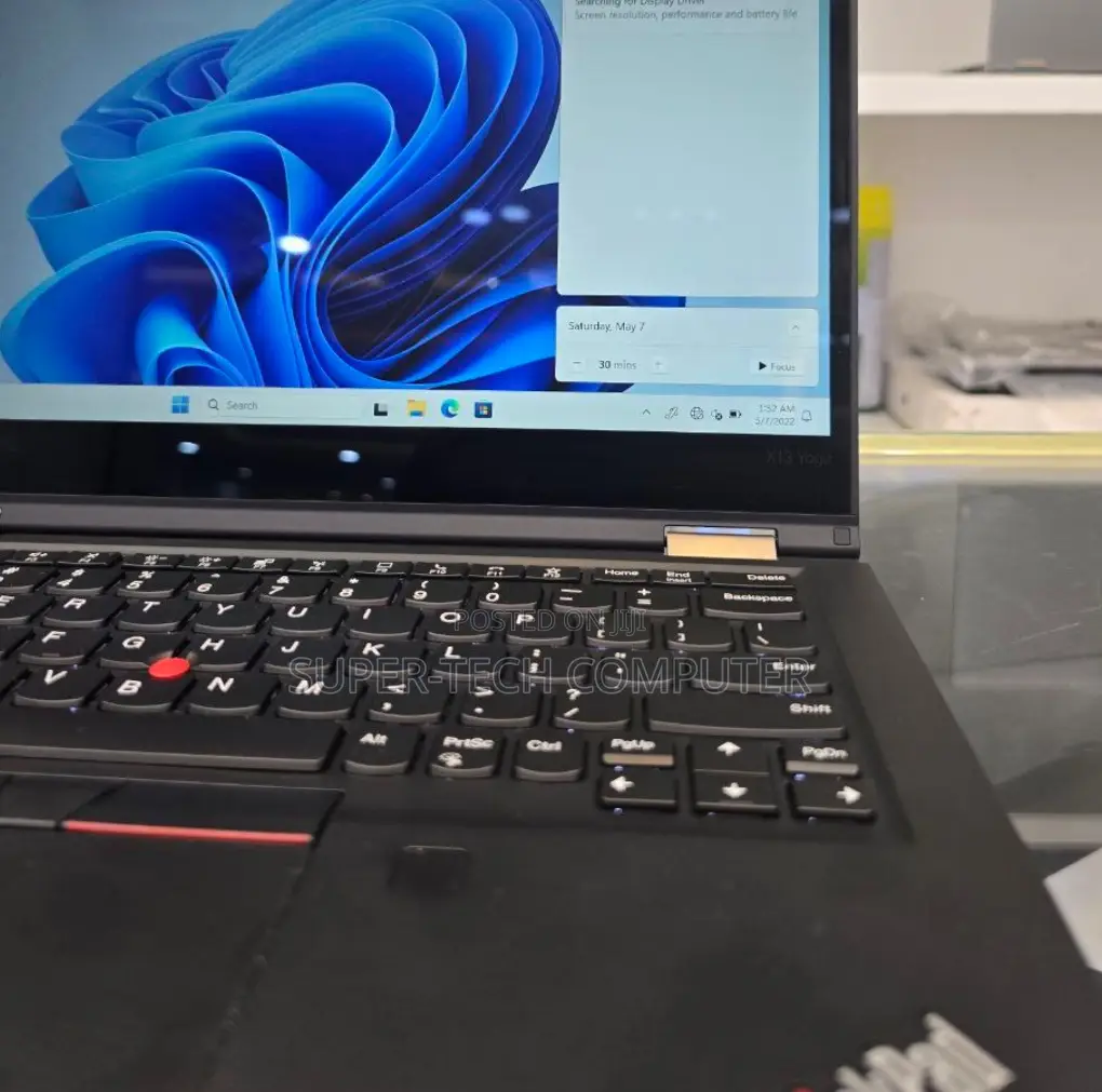 New Laptop Lenovo Thinkpad X13 Yoga 16GB Intel Core I7 SSD 512GB