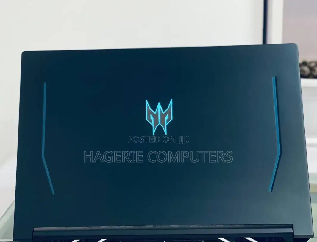 New Laptop Acer Predator Helios 300 16GB Intel Core I9 SSD 512GB