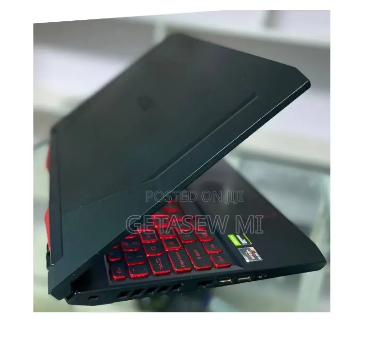New Laptop Acer Nitro 5 8GB AMD Ryzen 5 SSD 256GB