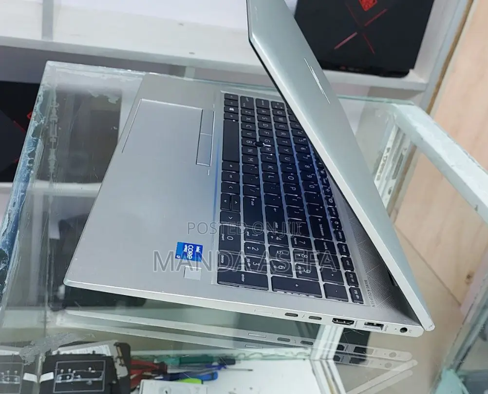 New Laptop HP EliteBook 850 G8 16GB Intel Core I7 SSD 512GB