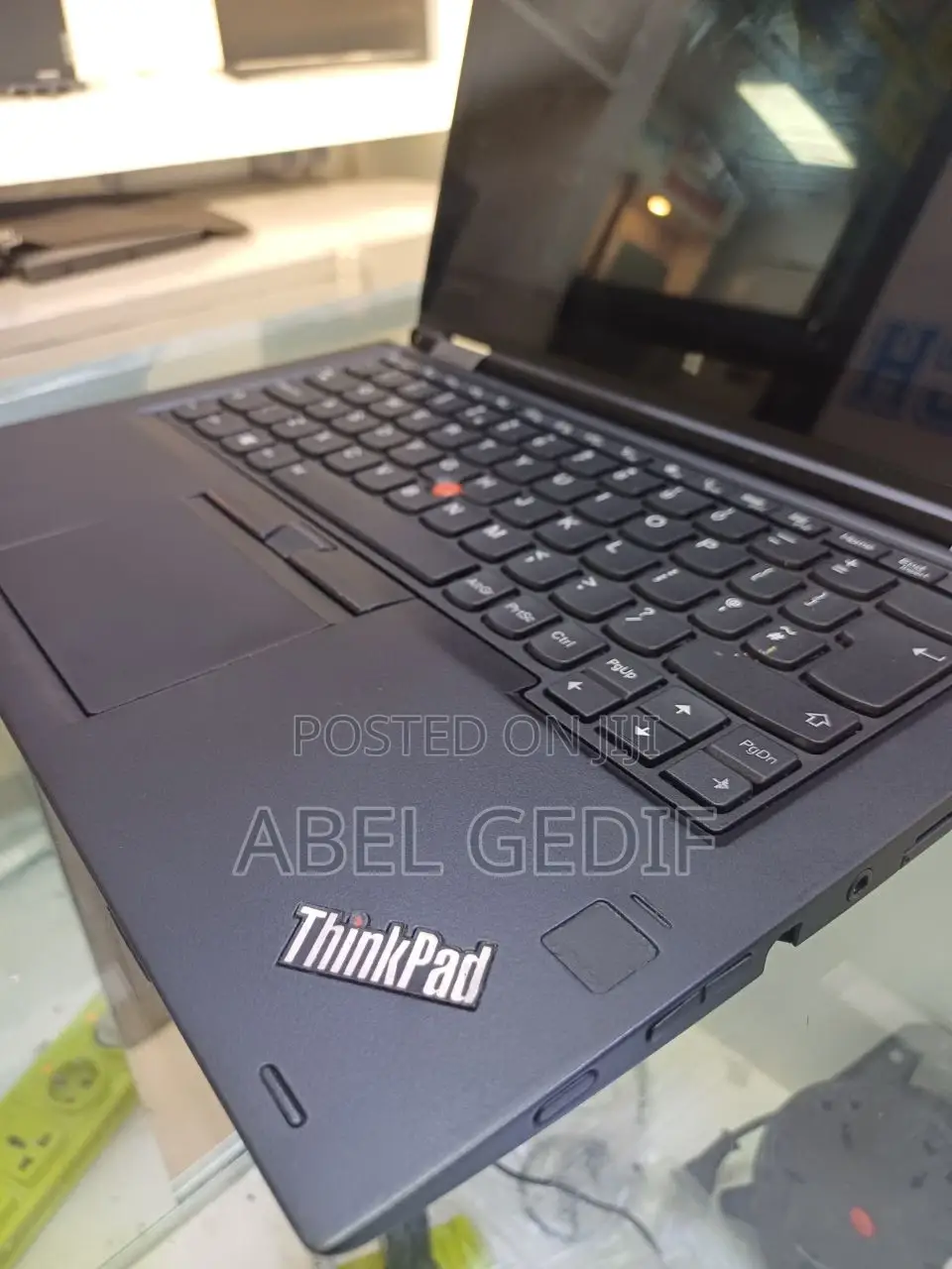 New Laptop Lenovo ThinkPad Yoga 8GB Intel Core I5 SSD 512GB