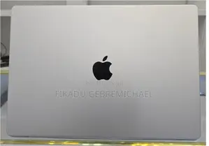 Photo - New Laptop Apple MacBook Pro 2022 M2 16GB Apple M2 SSD 1T