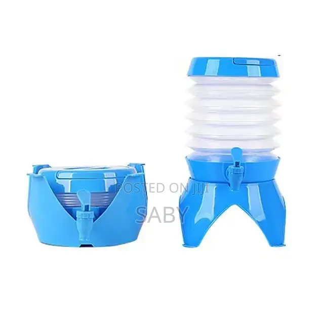 Collapsible Water Container