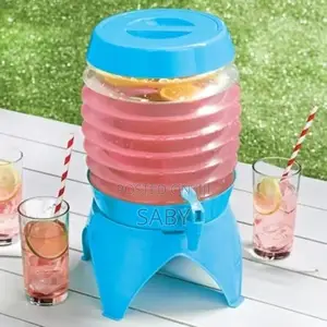 Collapsible Water Container