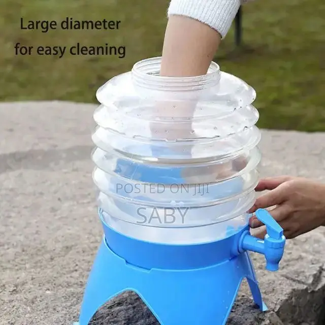 Collapsible Water Container