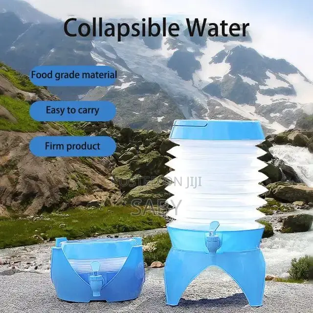 Collapsible Water Container