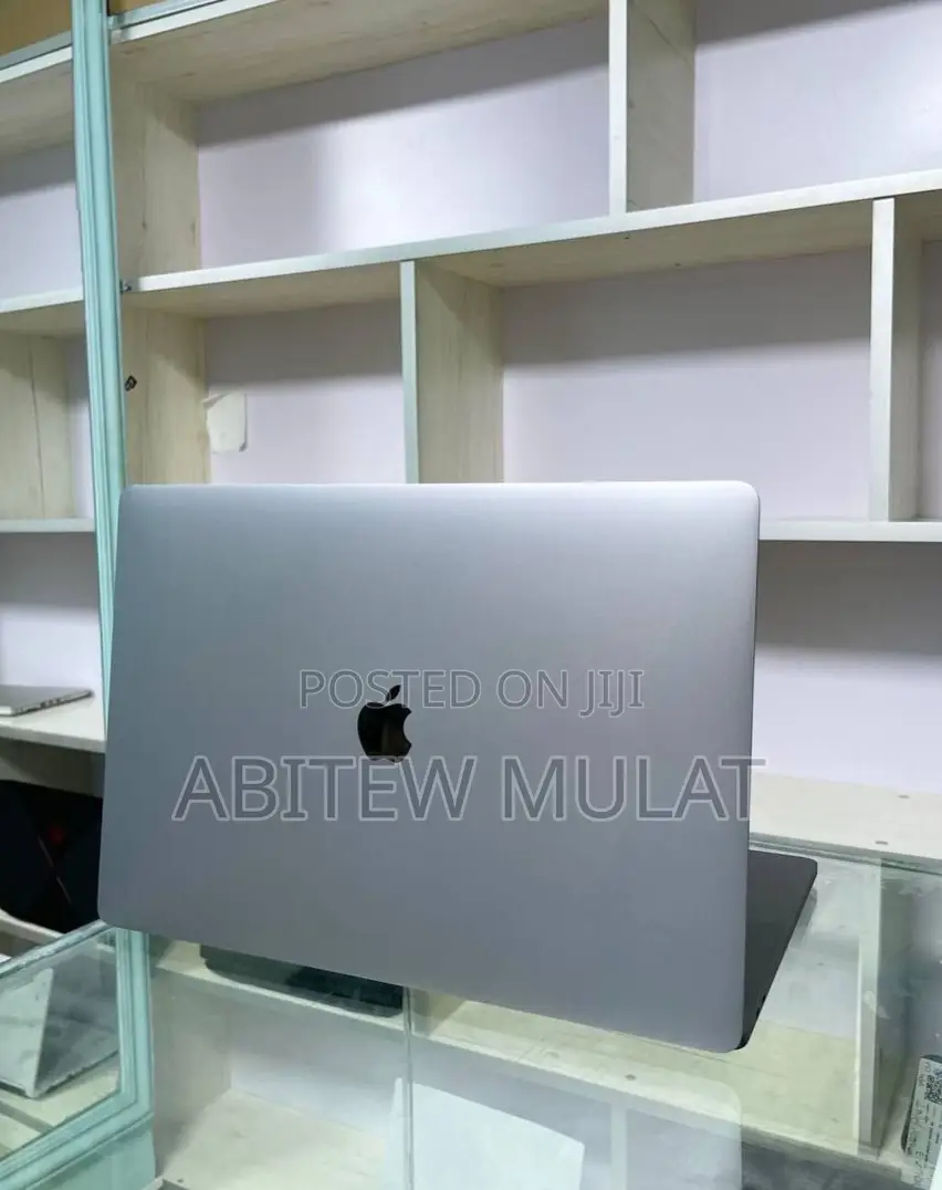 New Laptop Apple MacBook Pro 2019 32GB Intel Core I9 SSD 1T