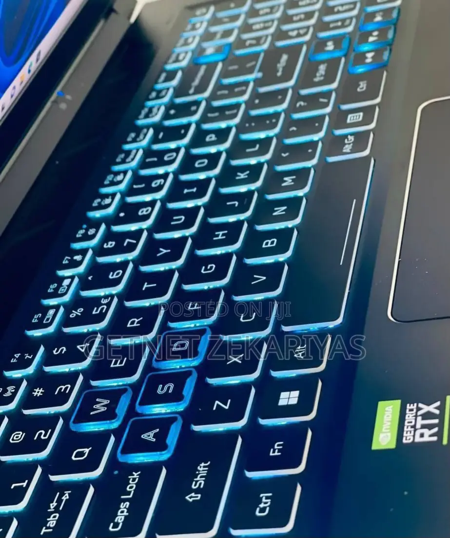 New Laptop Acer Predator Helios 300 16GB Intel Core I7 SSD 512GB