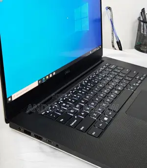 New Laptop Dell Precision 5540 16GB Intel Core I9 SSD 512GB