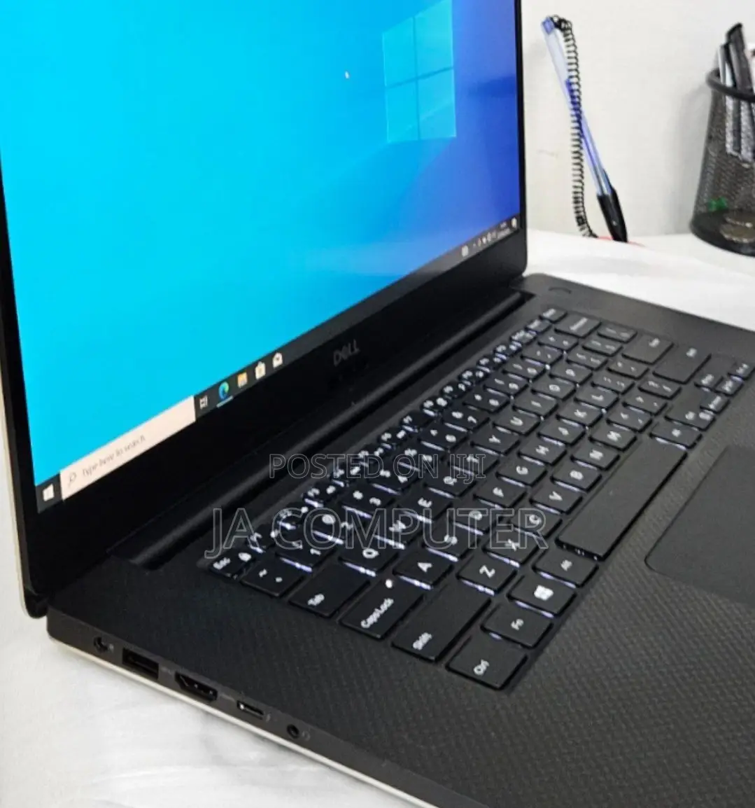 New Laptop Dell Precision 5540 16GB Intel Core I9 SSD 512GB