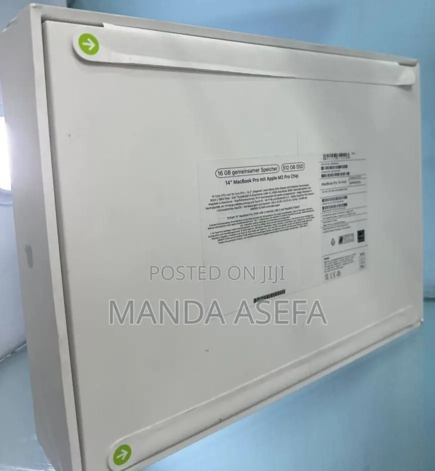 New Laptop Apple MacBook Pro 16GB Apple M2 SSD 512GB