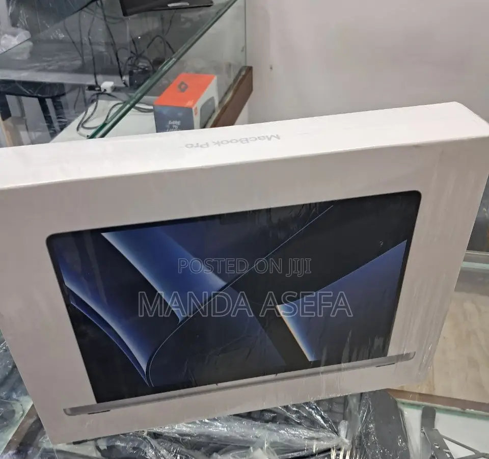 New Laptop Apple MacBook Pro 16GB Apple M2 SSD 512GB