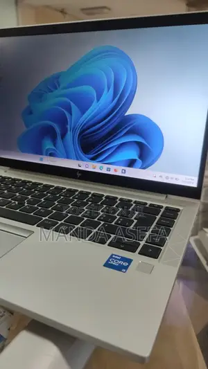 New Laptop HP EliteBook 840 G8 16GB Intel Core I5 SSD 512GB