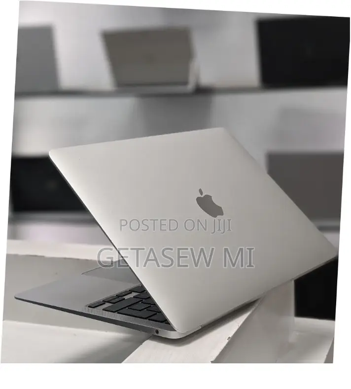 New Laptop Apple MacBook Air 2020 M1 8GB Apple M1 SSD 512GB