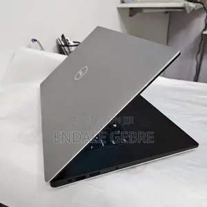 New Laptop Dell Precision 15 3551 16GB Intel Core I7 SSD 512GB