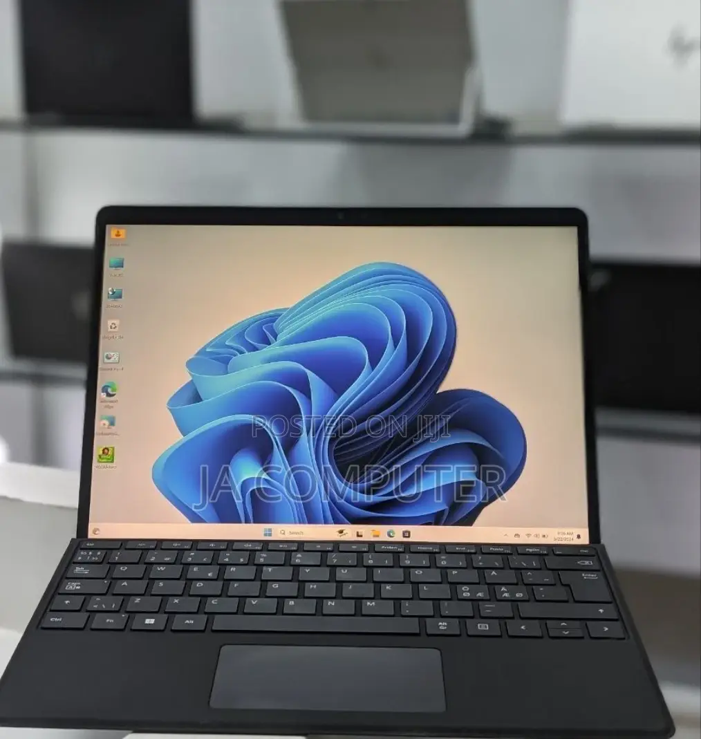 Laptop Microsoft Surface Pro 9 16GB Intel Core I5 SSD 256GB