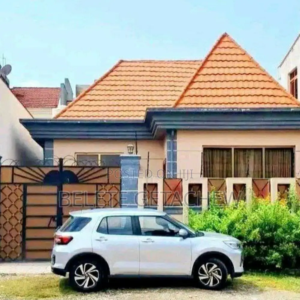 3bdrm Villa in Semit Modern Villa, Bole for sale