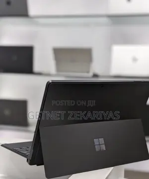 New Laptop Microsoft Surface Pro 9 16GB Intel Core I5 SSD 256GB