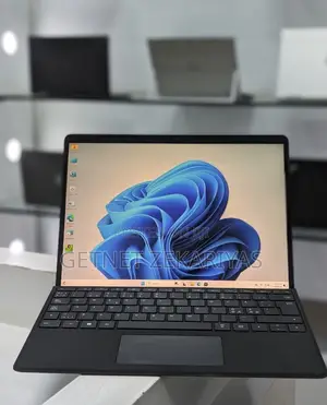 New Laptop Microsoft Surface Pro 9 16GB Intel Core I5 SSD 256GB