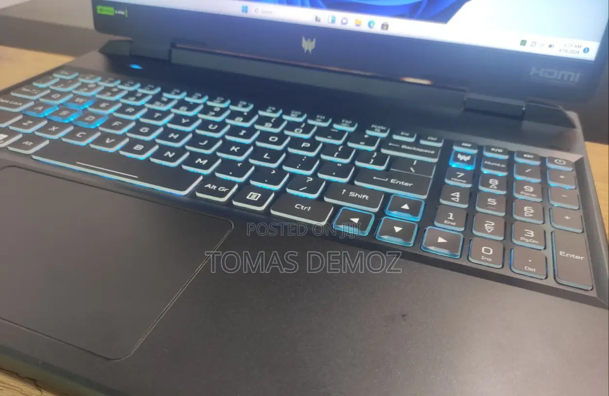 New Laptop Acer Predator Helios 300 16GB Intel Core I9 SSD 1T