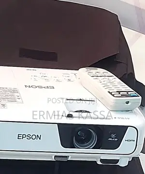 Brand New EB X31 Projector