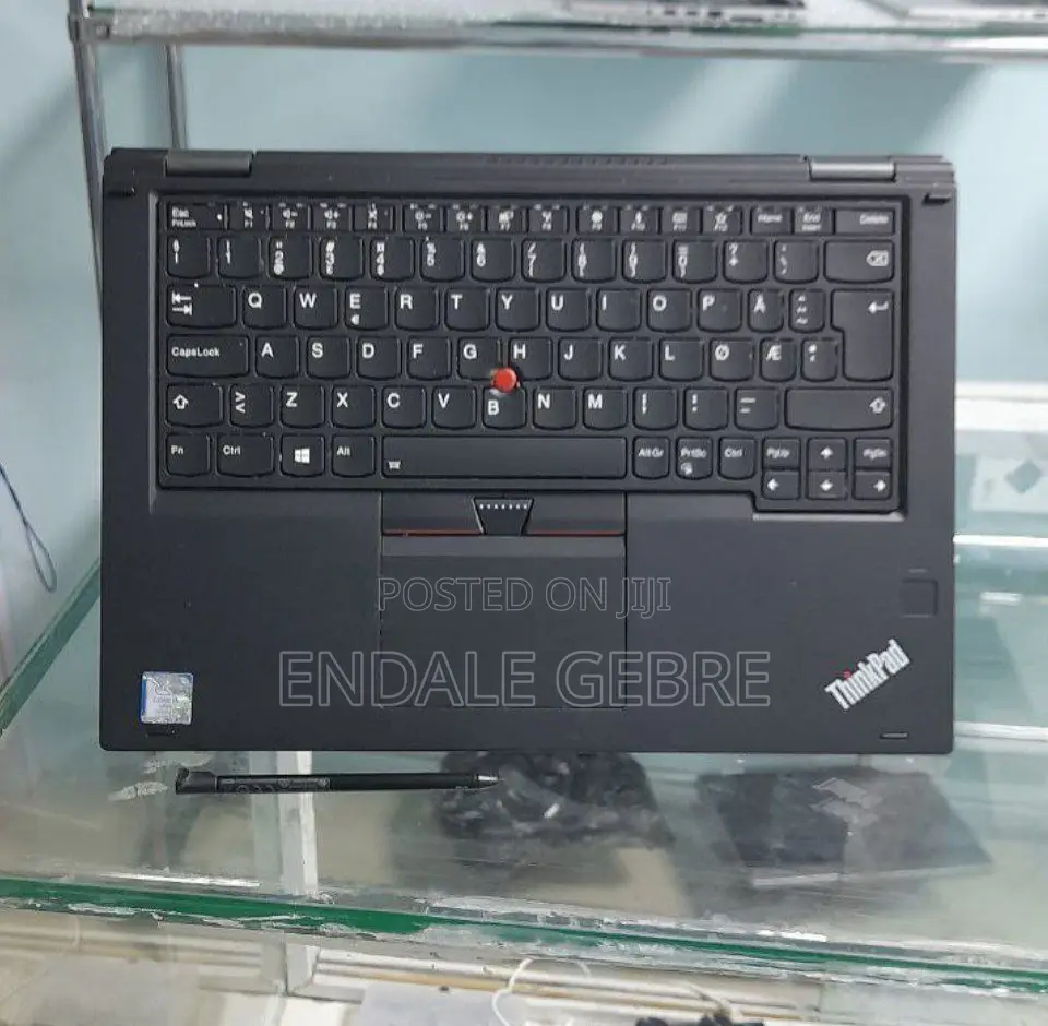 New Laptop Lenovo ThinkPad Yoga 370 8GB Intel Core I5 SSD 512GB