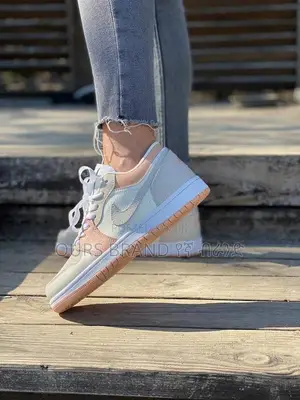 Photo - Nike Air Jordan 1 Low Cut High Quality Luxurious Shoes