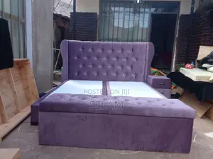 Comfortable Bed 1:50