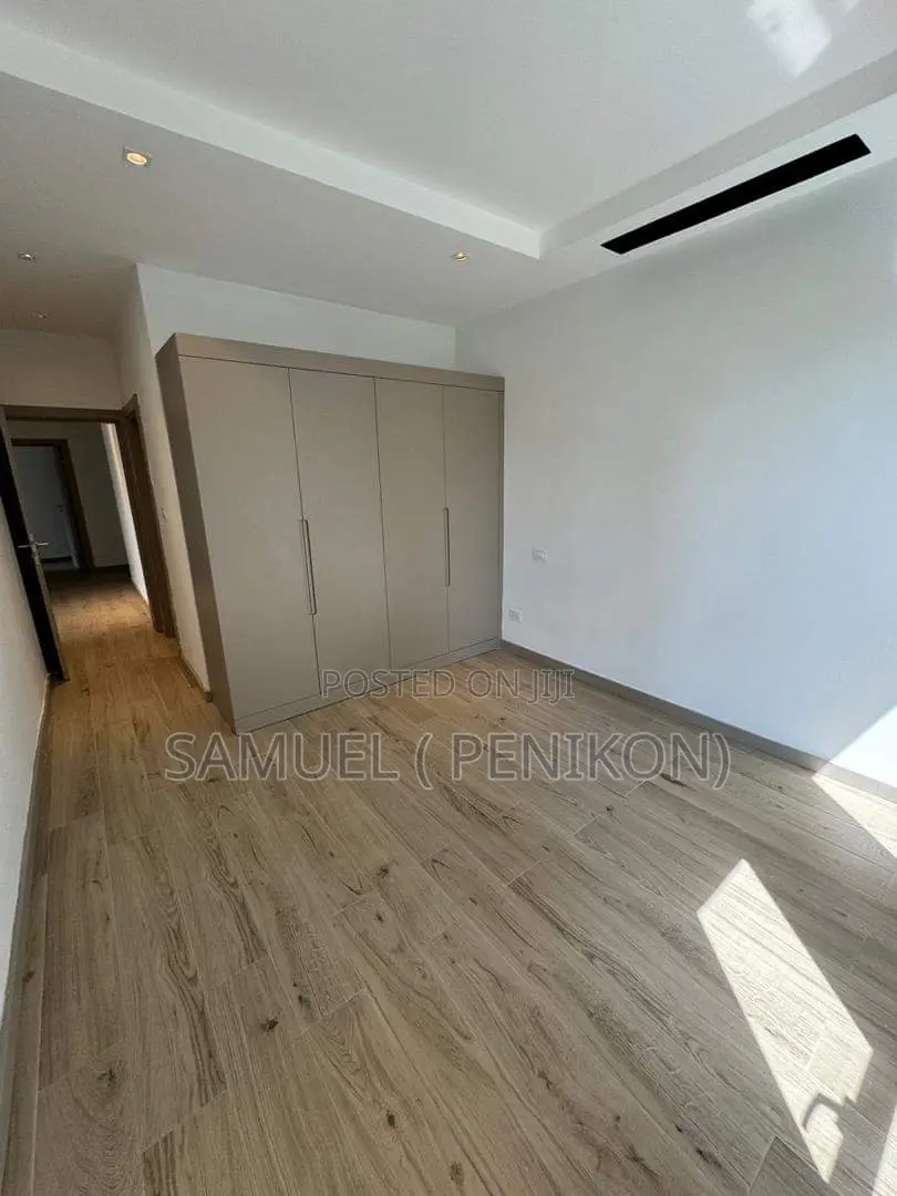 3bdrm Apartment in Grand View Apartment, Bole for sale