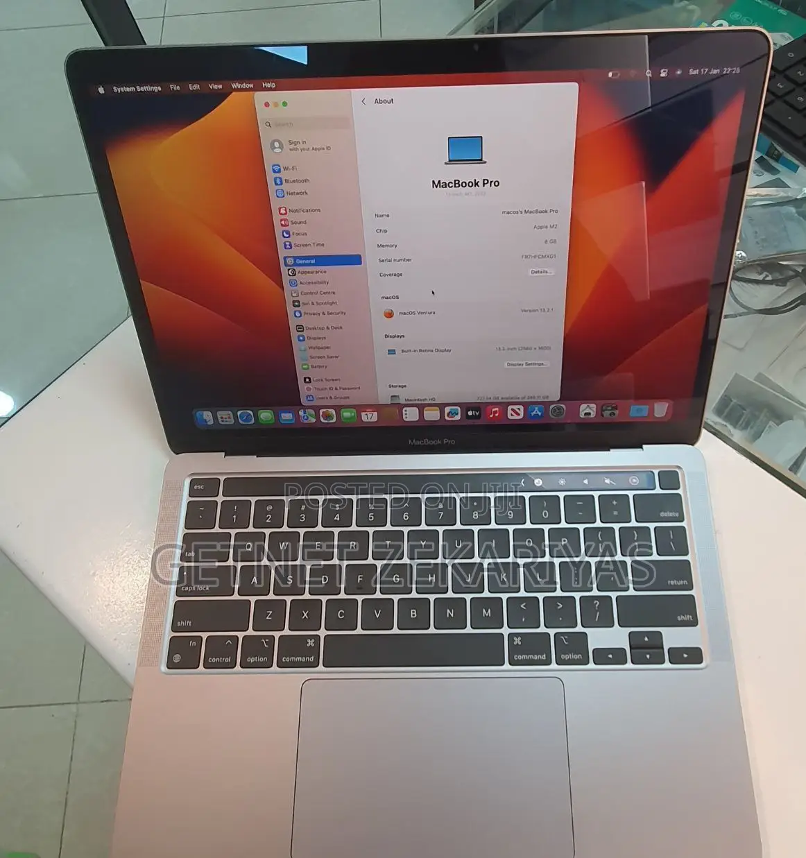 New Laptop Apple MacBook Pro 8GB Apple M2 SSD 256GB