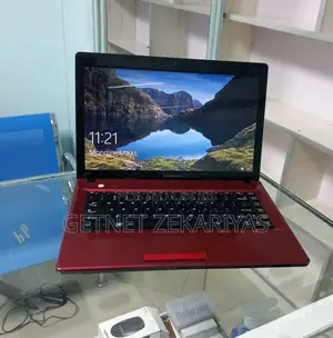New Laptop Lenovo 300e 4GB Intel Core I5 HDD 500GB