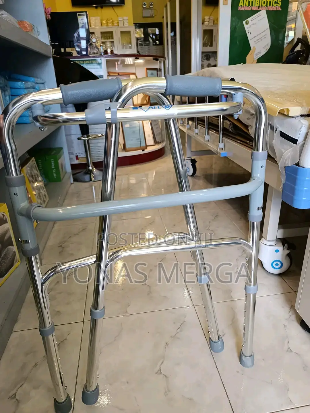 Walker\ለወጣትም ሆነ ለአጋዉያን\Walker¶Walker÷Adjustable Walker×ወከር