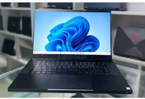 New Laptop Razer Blade 16GB Intel Core I7 SSD 512GB